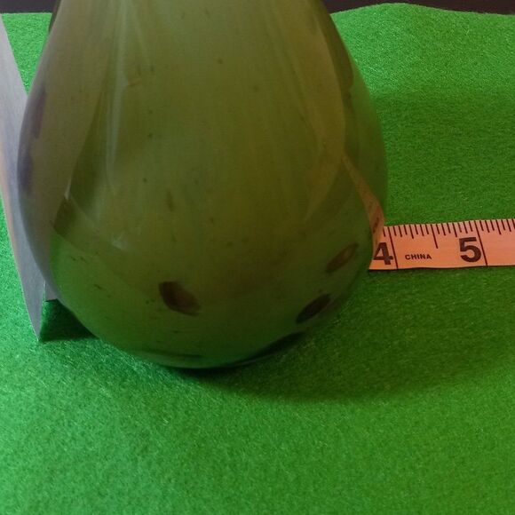 In Murano Style Art Glass Bulbous Vase Cottagecore Kitsch - Picture 6 of 8